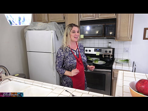 ❤️ Stepmom milking anjeunna di dapur saméméh tanggal na ❤ porno dina su.hentaiteca.ru ️❤